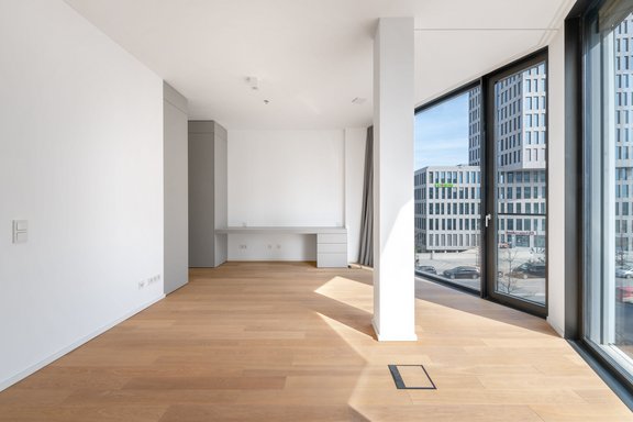 Schlaf-/Arbeitszimmer mit Ankleide