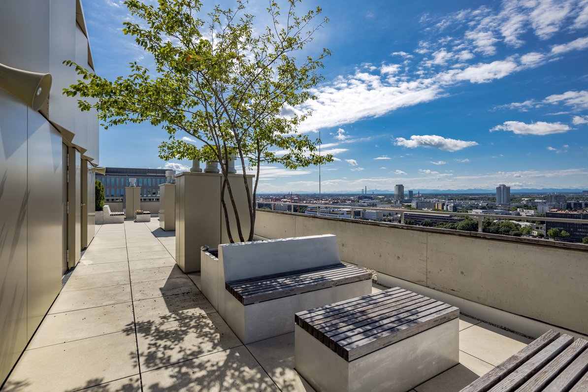 Roof garden with 360° panoramic view
