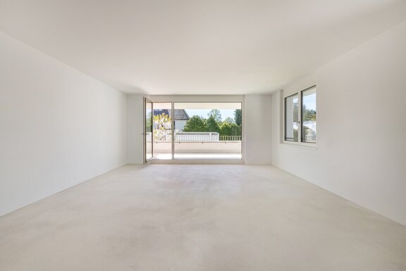Bright living area