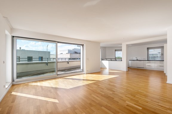 Sonnendurchfluteter Wohn- / Ess- / Kochbereich