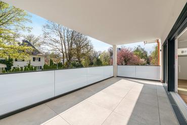 Exklusive 4-Zimmer-Wohnung mit hohem Design-Anspruch und Balkon zum Erstbezug