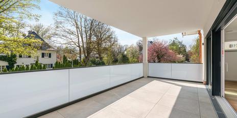 Exklusive 4-Zimmer-Wohnung mit hohem Design-Anspruch und Balkon zum Erstbezug