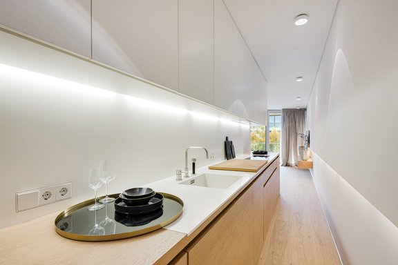 HOLZRAUSCH-Schreinerküche