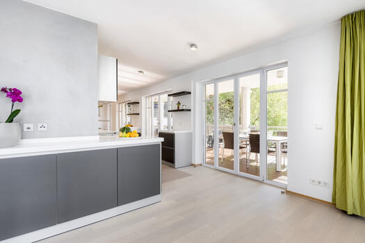 Kitchen with terrace access