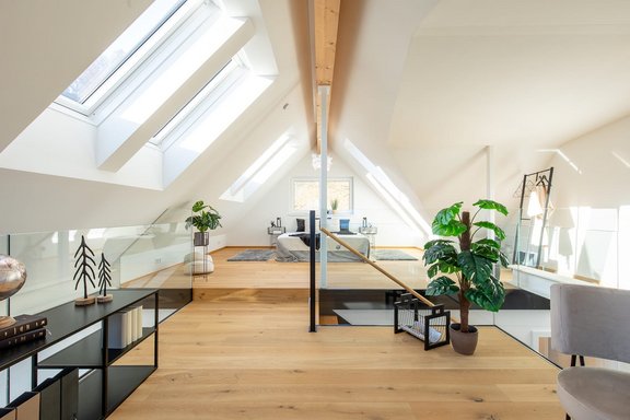 Gallery with loft character