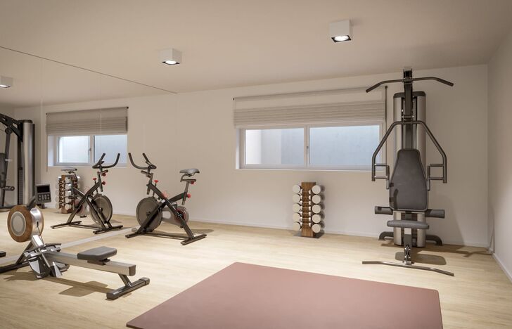 Großer Fitnessbereich