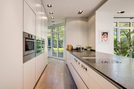 bulthaup-Küche mit Kochtheke