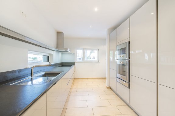 Moderne Einbauküche