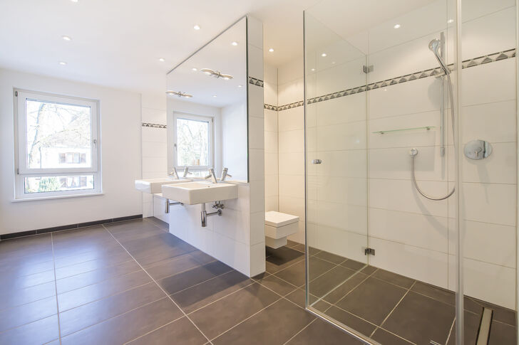 Elegantes Badezimmer