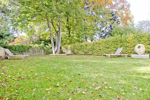 Beautiful south west garden