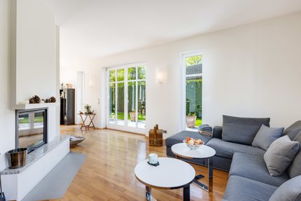 Wohnbereich mit Kamin