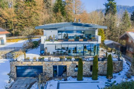 Exklusives Chalet in Bestlage: Weitblick, Designarchitektur &amp; privater Naturpool