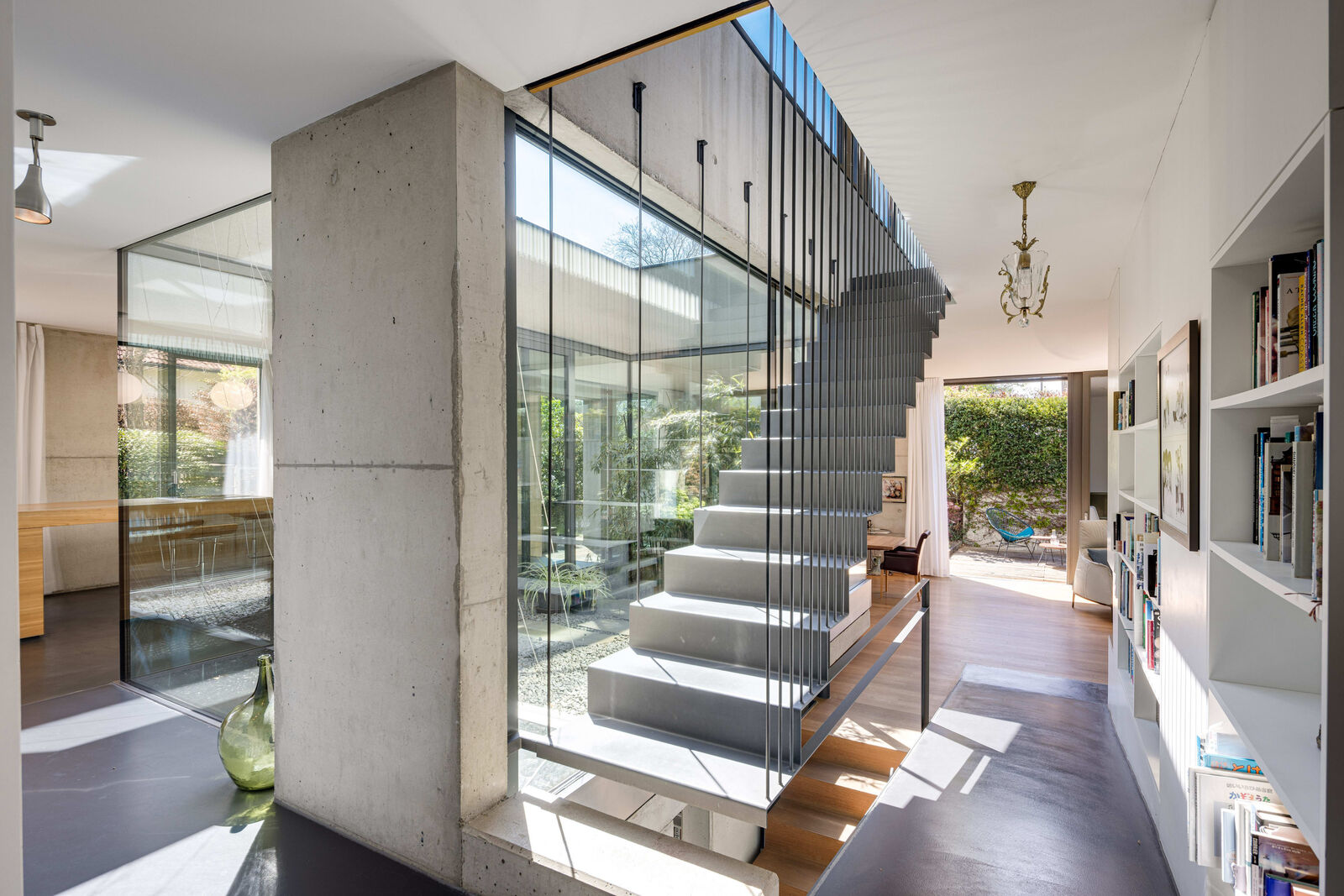 Attraktives Glas-Atrium
