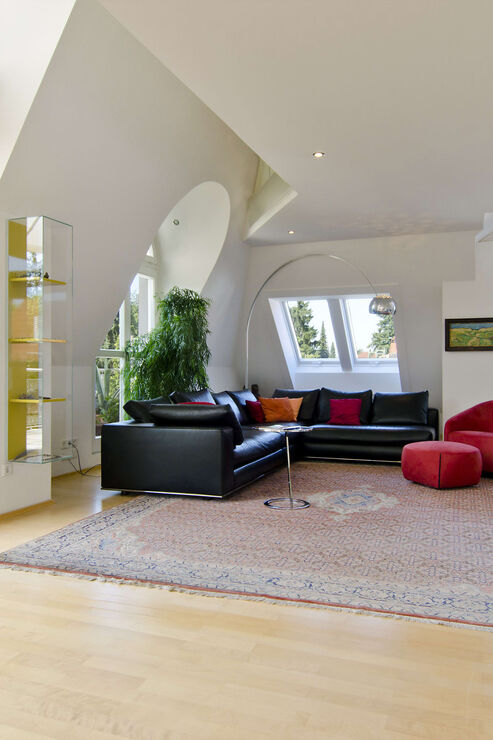 Lichterfülltes Wohnzimmer