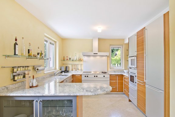 Attraktive Einbauküche