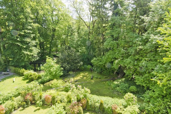 Herrlich angelegter Gemeinschaftsgarten