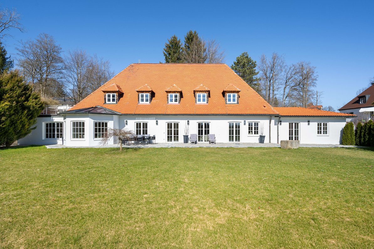 Exquisit modernisierter Landsitz