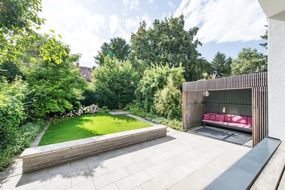 Terrasse mit Südwest-Ausrichtung