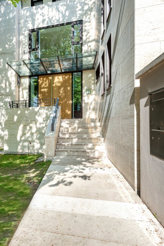 Repräsentativer Hauseingang