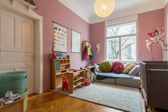 Bedroom (currently used as a children&#039;s room)