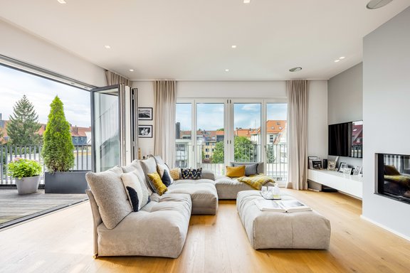 Wohnbereich mit Kamin