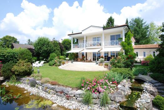 House view with garden