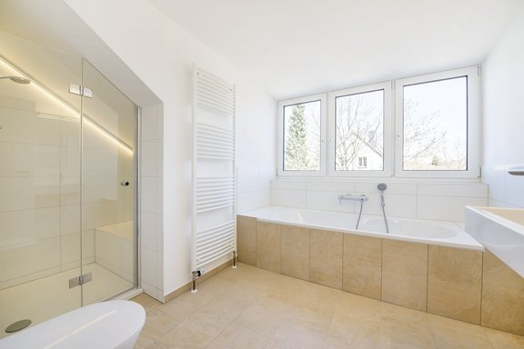 Exclusive bathroom in the attic