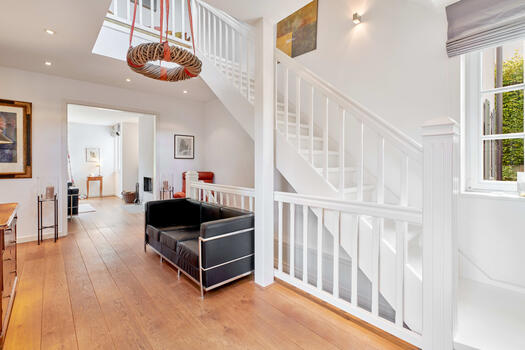Stylish entrance