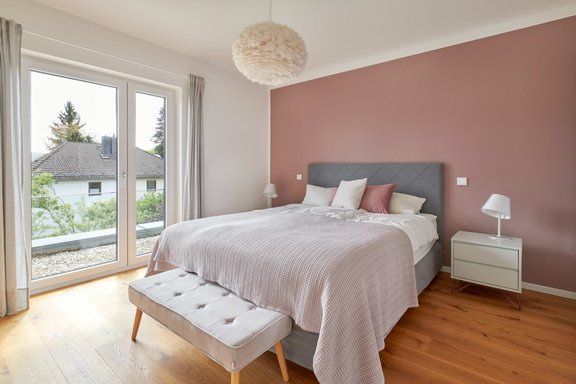 Ruhiges Masterschlafzimmer