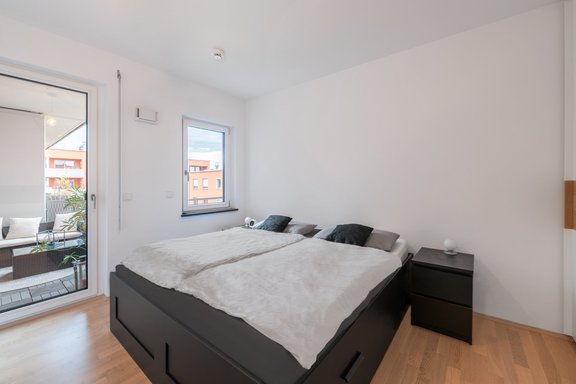 Schlafzimmer zur Loggia