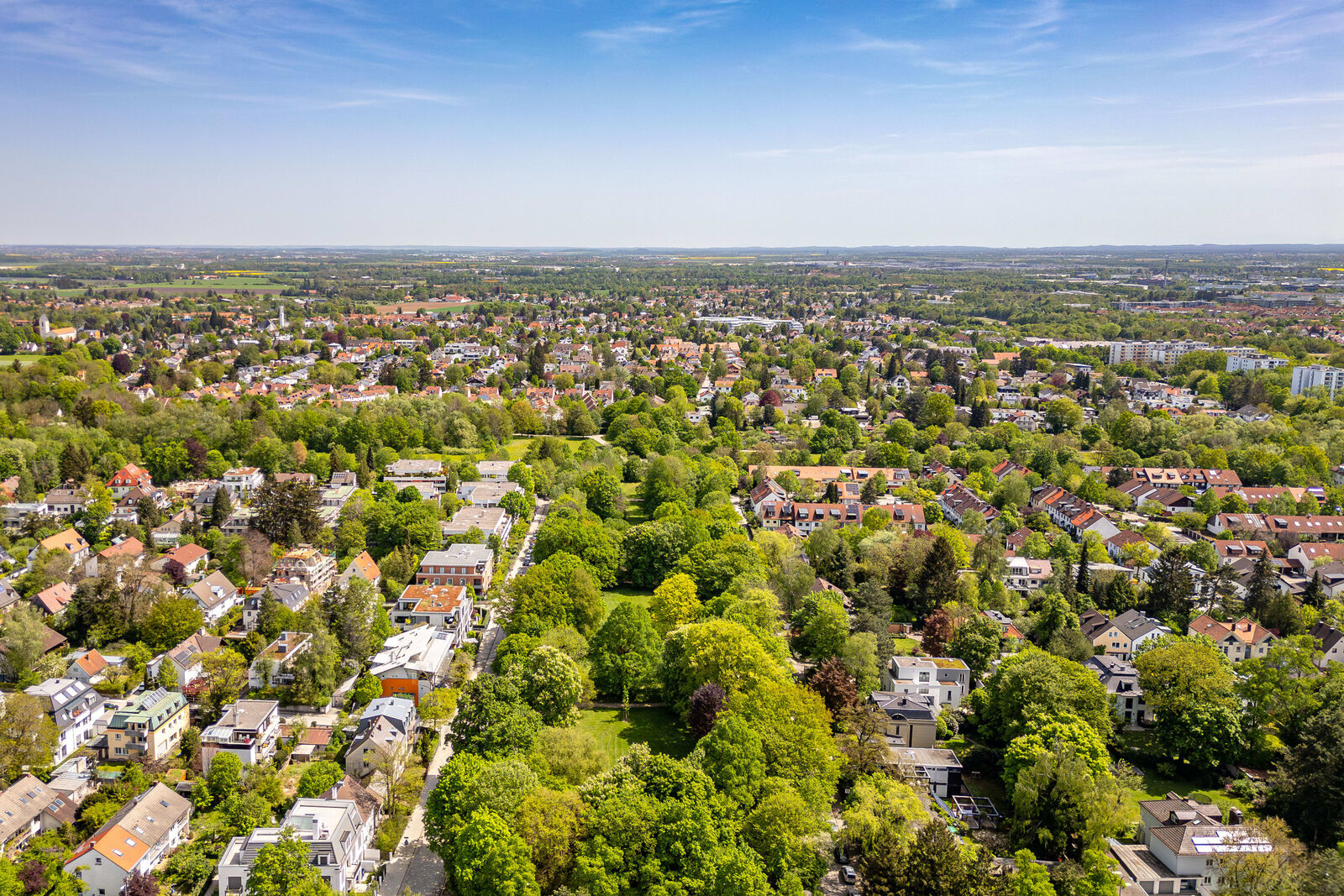 Wohnen in ruhiger Parklage