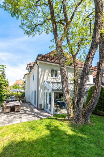 Sonnenterrasse nach Westen