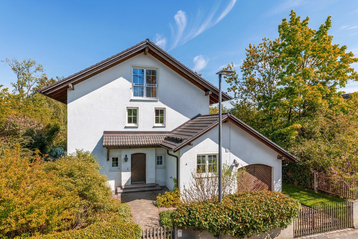 Family home in the countryside