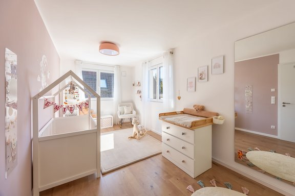 Insgesamt drei Zimmer im OG