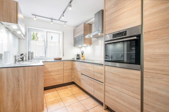 Einbauküche mit AEG-Geräten