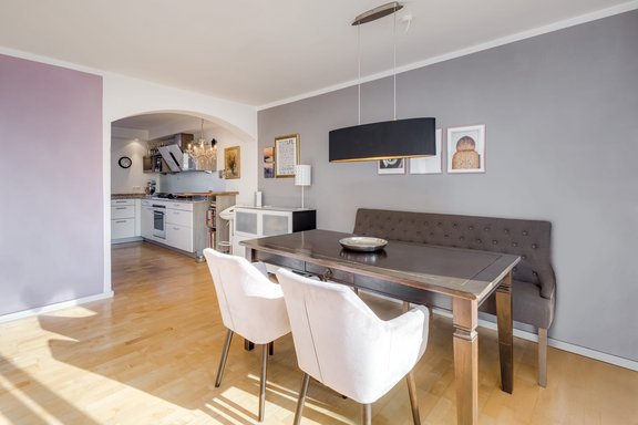 Adjacent dining area with open kitchen