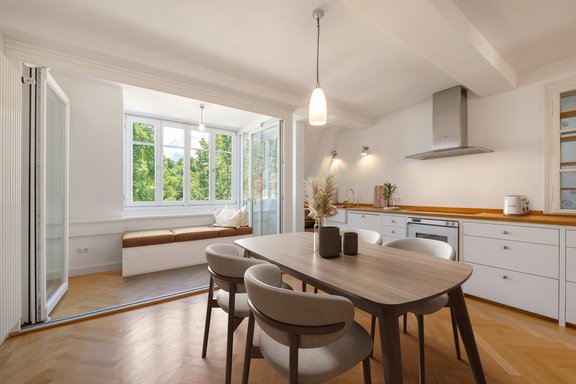 Fully furnished kitchen