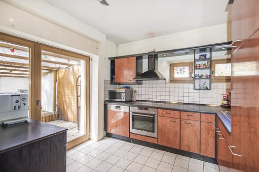 Bright fitted kitchen