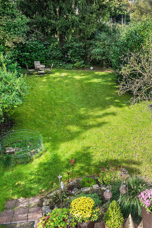 Gartenansicht von der Dachterrasse