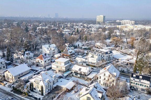 Villenlage am Normannenplatz