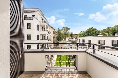 Friedrich: Luxurious 3 room apartment for first time occupancy