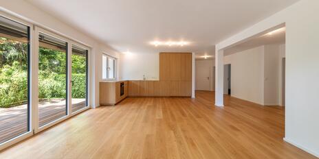 Frisch sanierte 5-Zimmer-Gartenwohnung in der Menterschwaige
