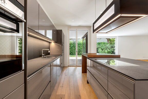 High-quality finishes and excellent views