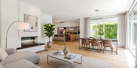 A Garden Idyll in the Prime Location of Herzogpark: Exclusive 3.5-room apartment in a modern designer villa