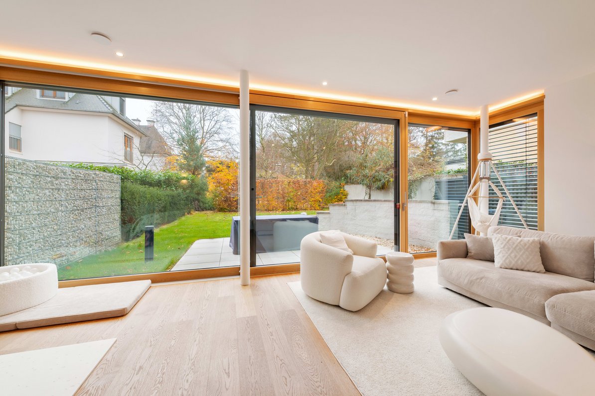 Light-flooded living area
