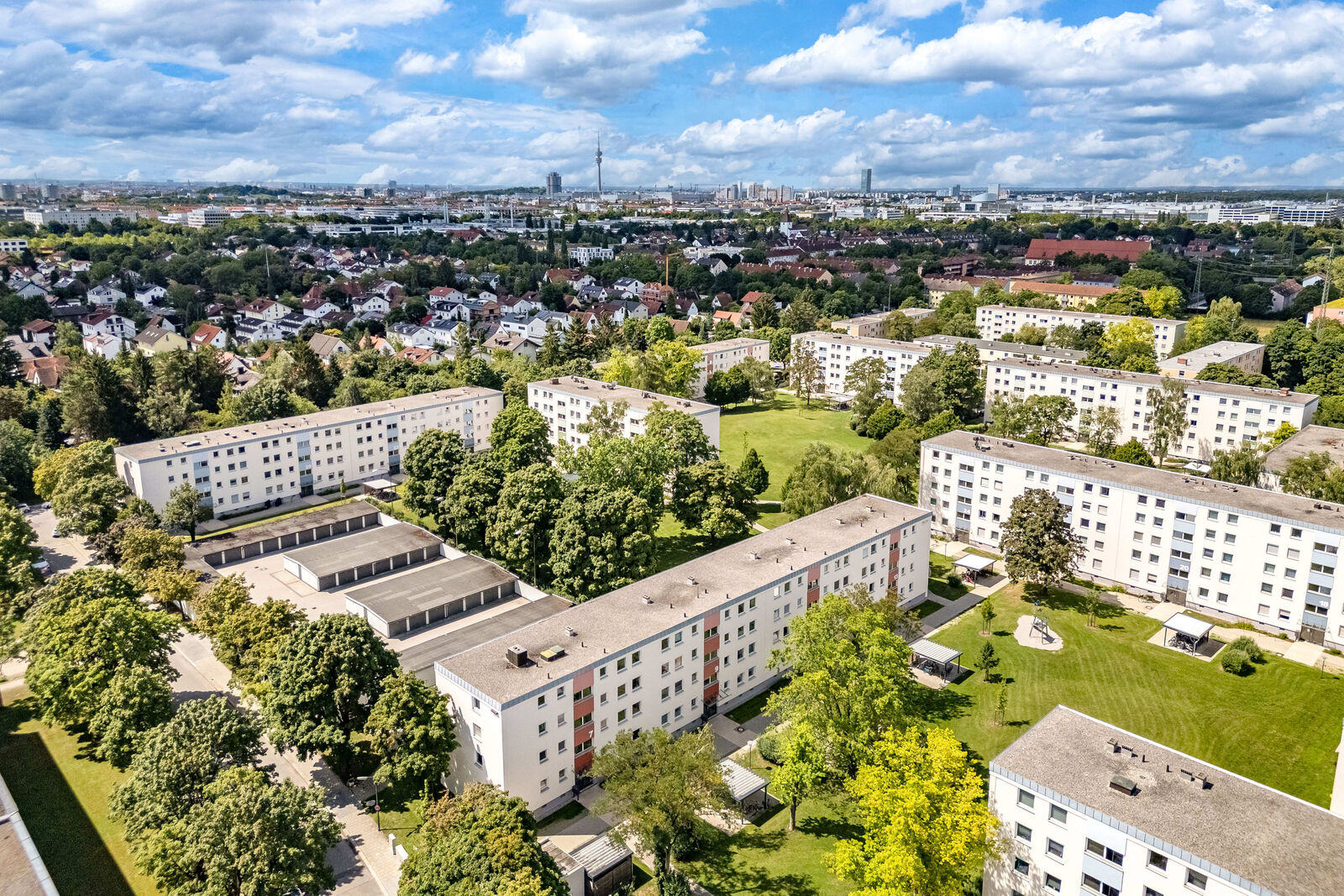 Wohnensemble mit 32 Einheiten