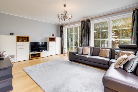 Arbeitszimmer im Erdgeschoss