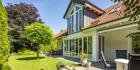 Gepflegtes Einfamilienhaus mit Wohlfühlambiente, uneinsehbarer Garten-Oase und Photovoltaik