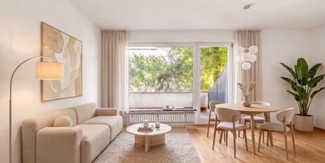 Geräumige, bezugsfreie 2-Zimmer-Wohnung mit großer Terrasse in Gerner Toplage
