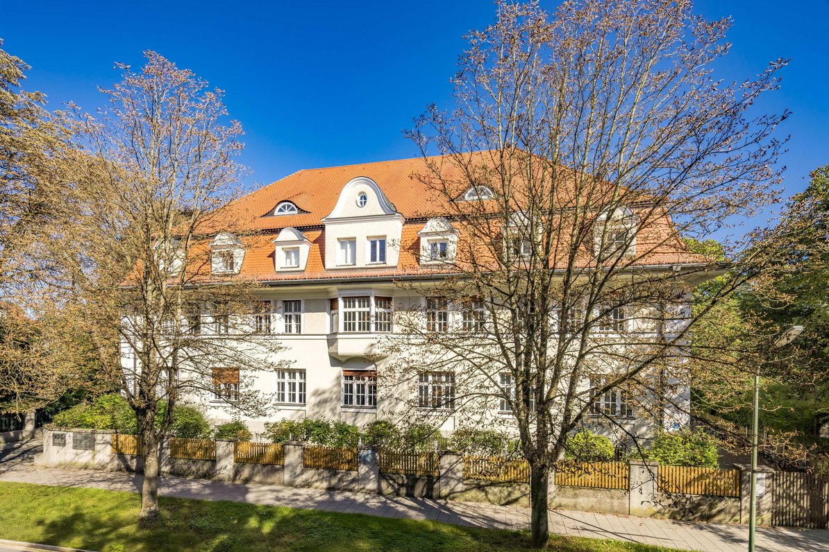 Historisches Geschäftshaus